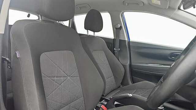 Hyundai BAYON HAT 1.0 T-GDI 48V MHEV 100 SE CNT