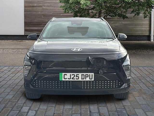 Hyundai KONA 5dr Hat 65kwh Ultimate Lux Pack Au Black