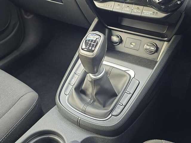 Hyundai KONA Se Connect T-Gdi Mhev