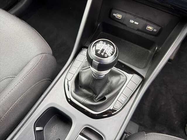 Hyundai TUCSON 1.6 T-GDi SE Connect SUV 5dr Petrol Manual Euro 6 (s/s) (150 ps) Silver