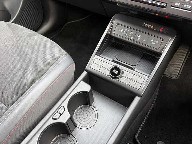 Hyundai KONA 1.6 h-GDi N Line S SUV 5dr Petrol Hybrid DCT Euro 6 (s/s) (141 ps) White