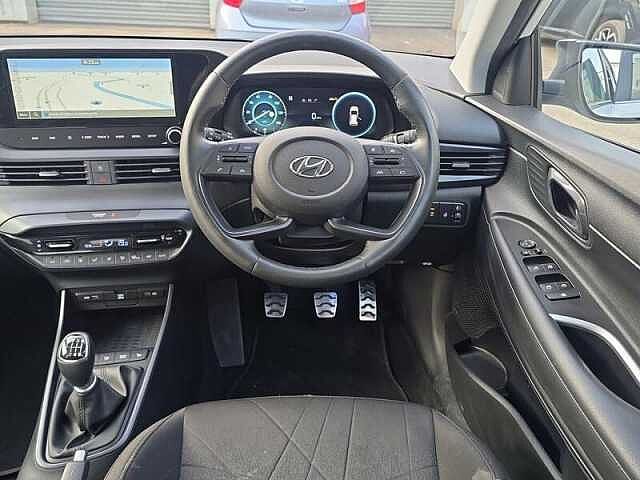 Hyundai BAYON 1.0 T-GDi MHEV Ultimate SUV 5dr Petrol Hybrid Manual Euro 6 (s/s) (120 ps) White