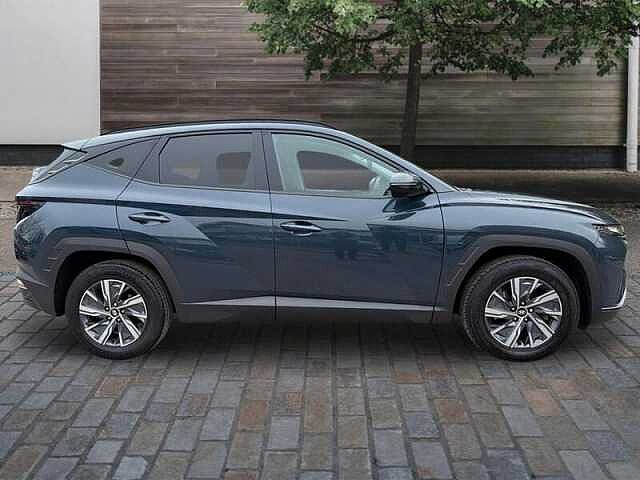 Hyundai TUCSON Se Connect T-Gdi Blue