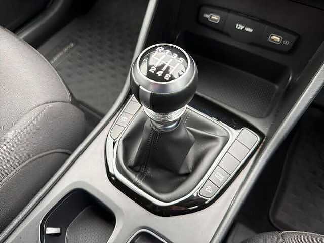 Hyundai TUCSON Se Connect T-Gdi Blue