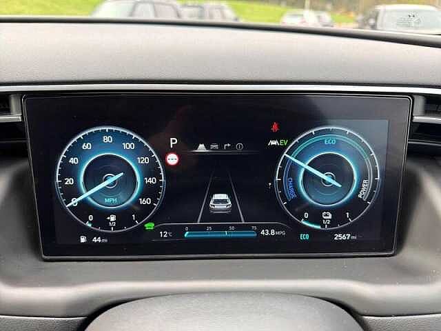 Hyundai TUCSON 1.6 h T-GDi Premium SUV 5dr Petrol Hybrid Auto Euro 6 (s/s) (230 ps) White
