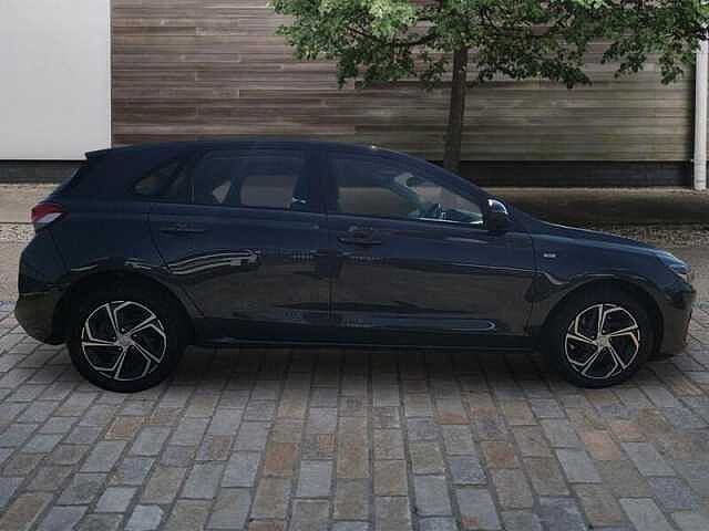 Hyundai i30 5dr Hat 1.0 T-gdi 48v 120ps SE Connect