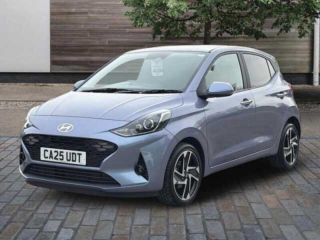 Hyundai i10 1.0 Premium Hatchback 5dr Petrol Auto Euro 6 (s/s) (63 ps)