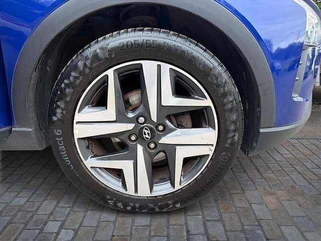 Hyundai BAYON 1.0 T-GDi MHEV Premium SUV 5dr Petrol Hybrid Manual Euro 6 (s/s) (120 ps) Blue