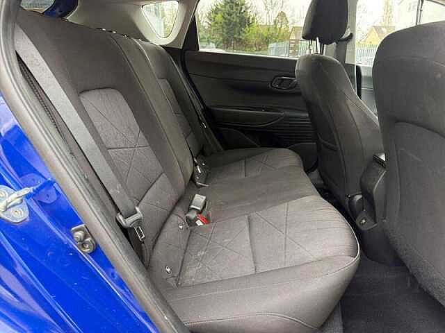 Hyundai BAYON 1.0 T-GDi MHEV Premium SUV 5dr Petrol Hybrid Manual Euro 6 (s/s) (120 ps) Blue