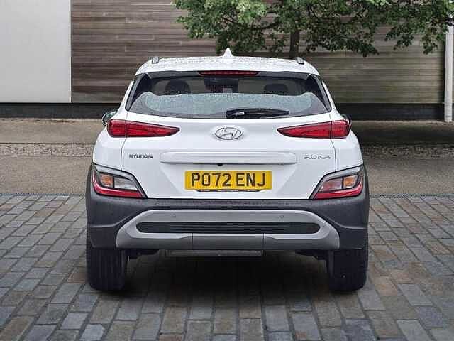 Hyundai KONA 1.0 T-GDi MHEV SE Connect SUV 5dr Petrol Hybrid Manual Euro 6 (s/s) (120 ps) White