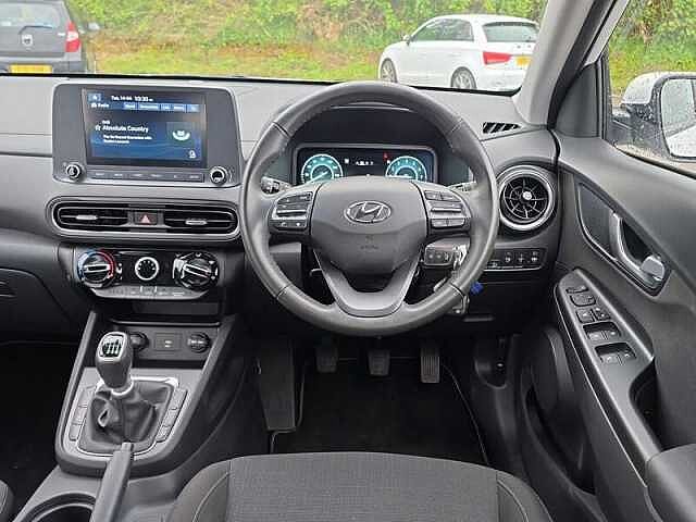 Hyundai KONA 1.0 T-GDi MHEV SE Connect SUV 5dr Petrol Hybrid Manual Euro 6 (s/s) (120 ps) White