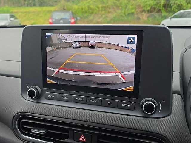 Hyundai KONA 1.0 T-GDi MHEV SE Connect SUV 5dr Petrol Hybrid Manual Euro 6 (s/s) (120 ps) White