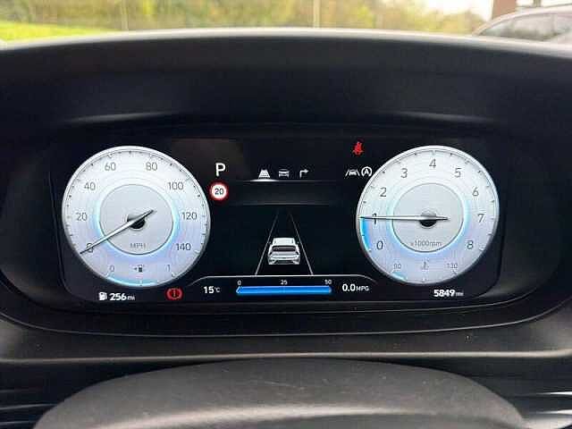 Hyundai BAYON 1.0T Premium DCT