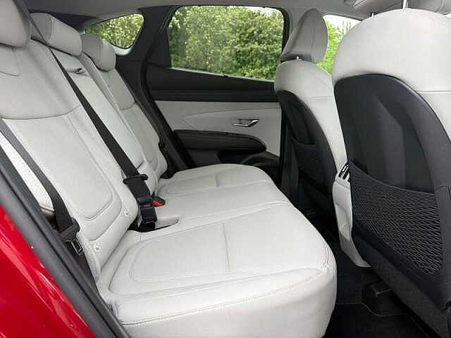 Hyundai TUCSON 1.6 T-GDi Ultimate SUV 5dr Petrol Hybrid Auto Euro 6 (s/s) (215 ps)