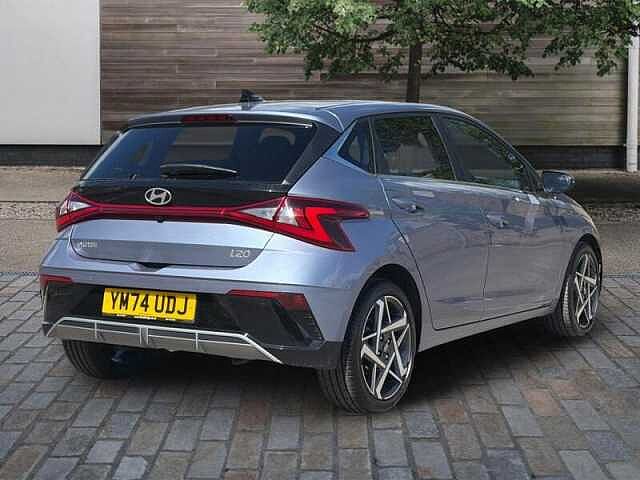 Hyundai i20 1.0 T-GDi Premium Hatchback 5dr Petrol DCT Euro 6 (s/s) (100 ps)