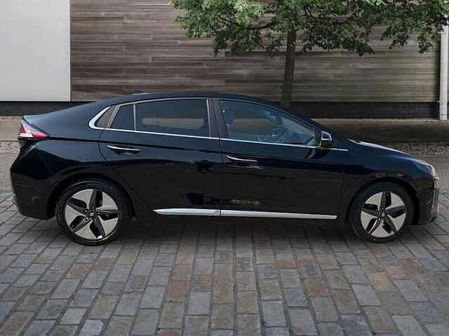 Hyundai IONIQ 1.6 h-GDi Premium SE Hatchback 5dr Petrol Hybrid DCT Euro 6 (s/s) (141 ps)