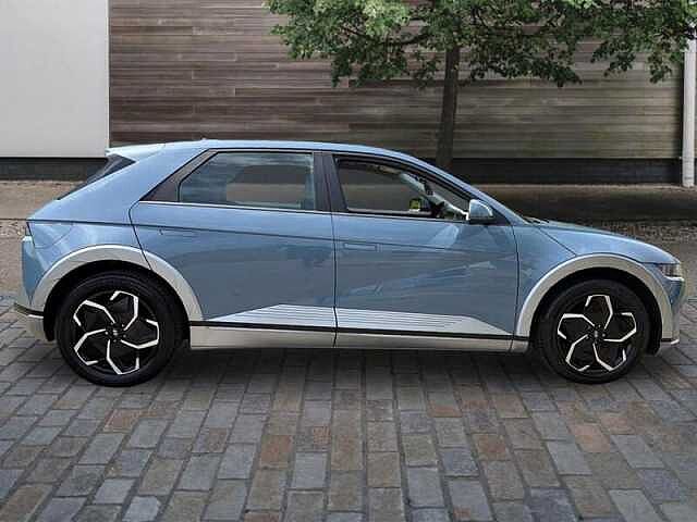 Hyundai IONIQ 5 73kWh Premium Hatchback 5dr Electric Auto AWD (305 ps)