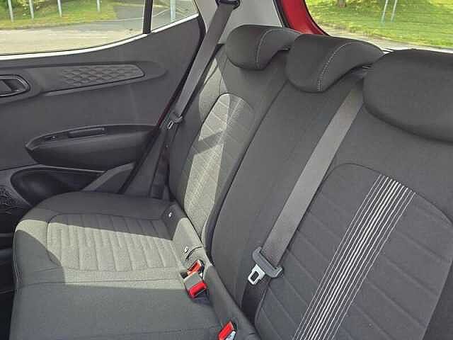 Hyundai i10 1.0 Advance Hatchback 5dr Petrol Auto Euro 6 (s/s) (63 ps)