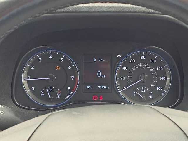 Hyundai KONA Premium Se Silver