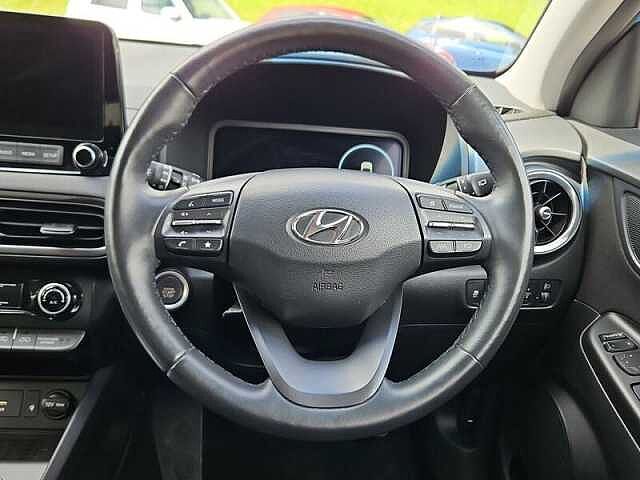 Hyundai KONA 1.0 T-GDi MHEV Premium SUV 5dr Petrol Hybrid Manual Euro 6 (s/s) (120 ps)