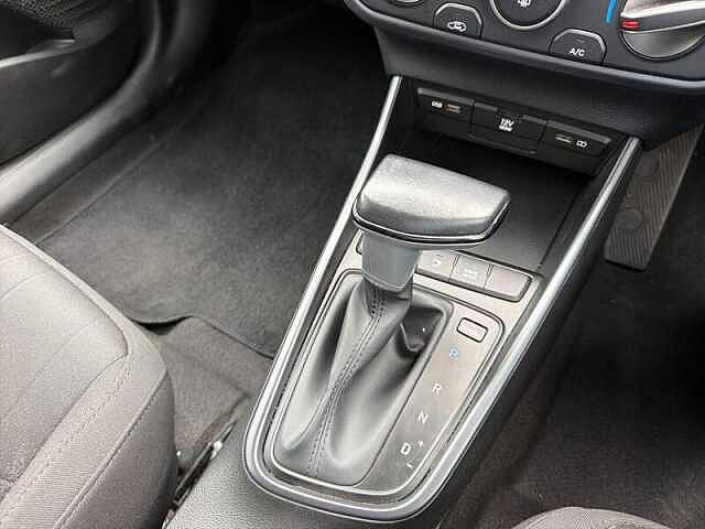 Hyundai BAYON 1.0 T-GDi MHEV SE Connect SUV 5dr Petrol Hybrid DCT Euro 6 (s/s) (100 ps) Grey