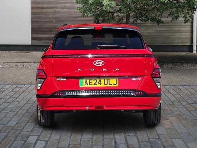 Hyundai KONA 48.4kWh Advance SUV 5dr Electric Auto (156 ps)
