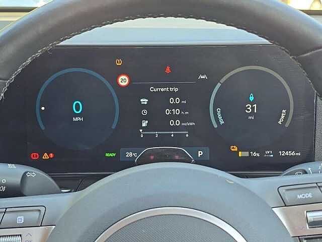 Hyundai KONA 48.4kWh Advance SUV 5dr Electric Auto (156 ps)
