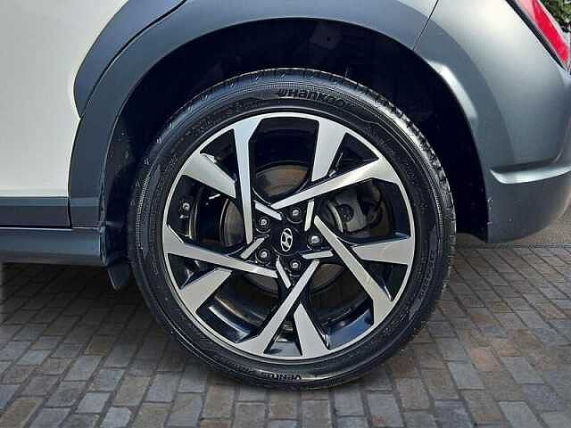 Hyundai KONA 1.0 T-GDi MHEV Premium Hybrid 120 ps