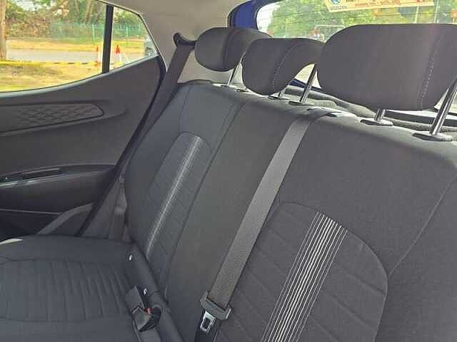 Hyundai i10 1.0 SE Connect Hatchback 5dr Petrol Manual Euro 6 (s/s) (67 ps)