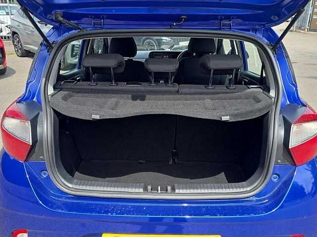 Hyundai i10 1.0 SE Connect Hatchback 5dr Petrol Manual Euro 6 (s/s) (67 ps)
