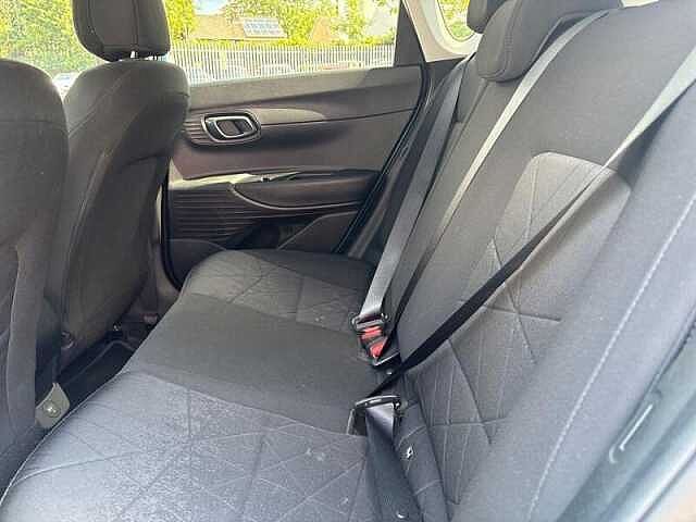 Hyundai BAYON 1.0 T-GDi MHEV Premium SUV 5dr Petrol Hybrid DCT Euro 6 (s/s) (100 ps)