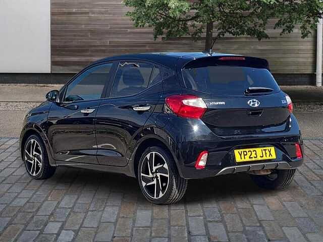 Hyundai i10 1.0 Premium Hatchback 5dr Petrol Auto Euro 6 (s/s) (67 ps)