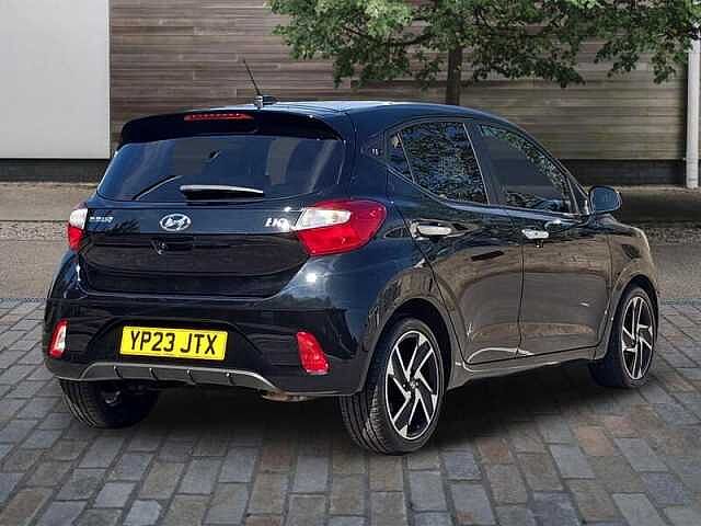 Hyundai i10 1.0 Premium Hatchback 5dr Petrol Auto Euro 6 (s/s) (67 ps)