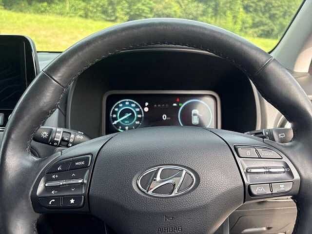 Hyundai KONA 1.6 h-GDi Premium SUV 5dr Petrol Hybrid DCT Euro 6 (s/s) (141 ps)
