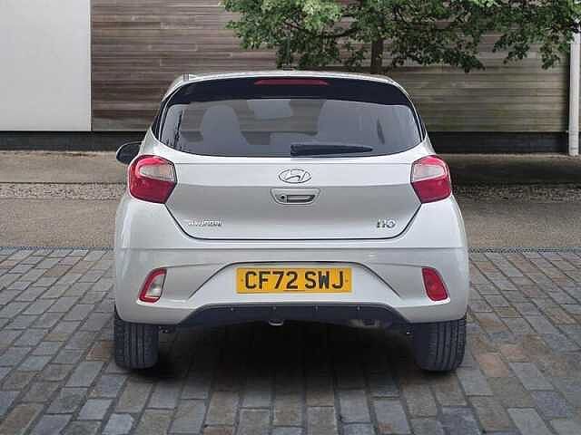 Hyundai i10 1.2 Premium Hatchback 5dr Petrol Manual Euro 6 (s/s) (84 ps)