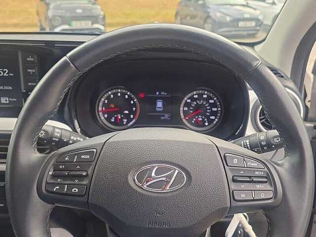 Hyundai i10 1.2 Premium Hatchback 5dr Petrol Manual Euro 6 (s/s) (84 ps)