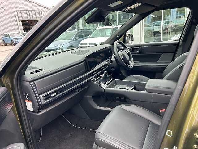 Hyundai SANTA FE Plug-in Hybrid 1.6 T-GDi 13.8kWh Calligraphy Auto 4WD Euro 6 (s/s) 5dr