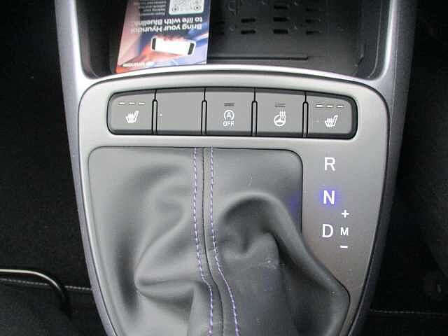 Hyundai I10 1.2 Premium Auto Euro 6 (s/s) 5dr Blue