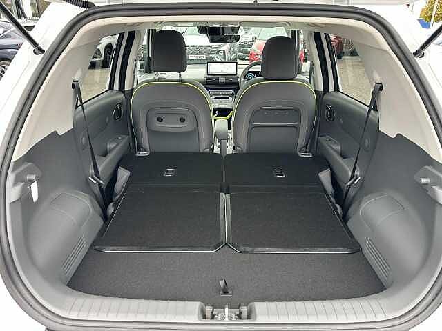 Hyundai INSTER Long Range 49kWh Cross Auto 5dr White