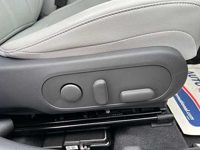 Hyundai KONA HYBRID 1.6 h-GDi Ultimate DCT Euro 6 (s/s) 5dr Red