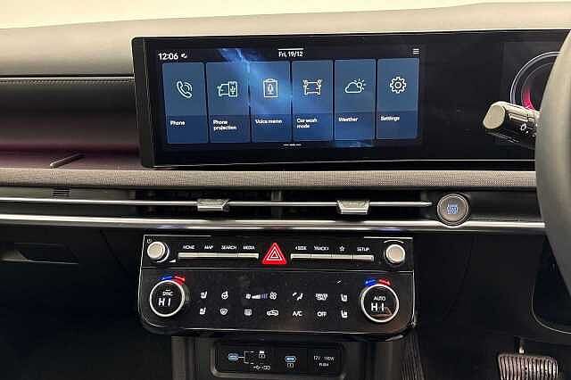 Hyundai TUCSON PLUG-IN HYBRID 1.6 T-GDi 13.8kWh Ultimate Auto Euro 6 (s/s) 5dr White