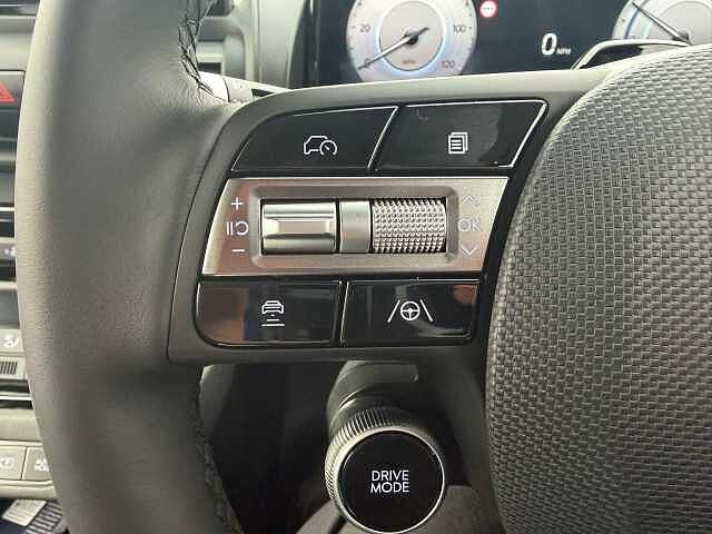 Hyundai INSTER Long Range 49kWh 02 Auto 5dr Yellow