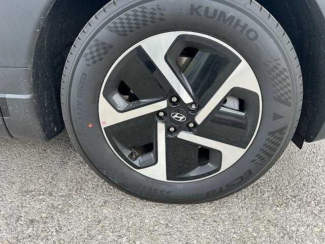 Hyundai IONIQ 9 110kWh Premium Auto 5dr