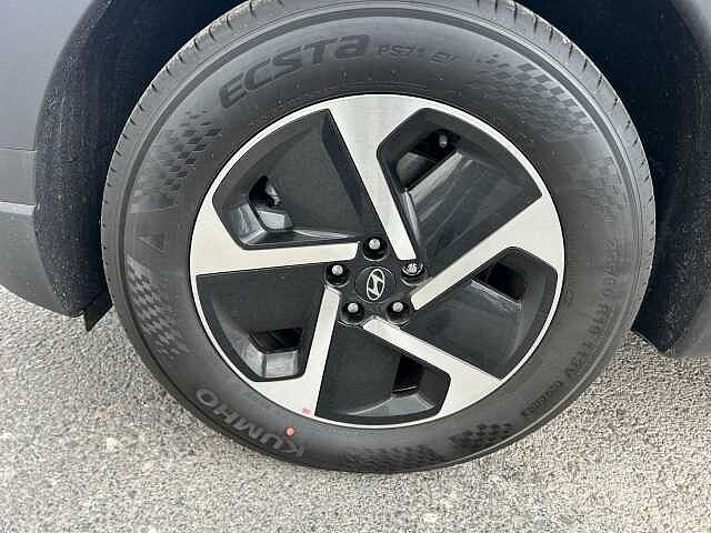 Hyundai IONIQ 9 110kWh Premium Auto 5dr
