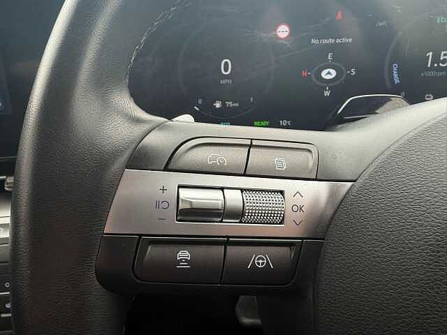 Hyundai KONA 1.6 h-GDi Advance DCT Euro 6 (s/s) 5dr Black