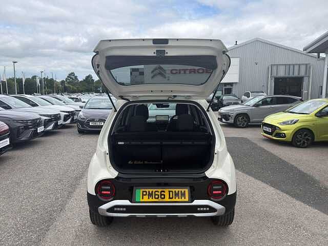 Hyundai INSTER Long Range 49kWh 02 Auto 5dr Beige