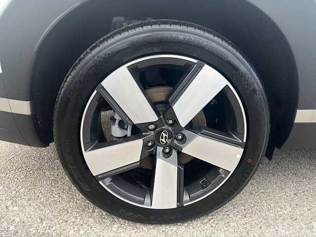 Hyundai SANTA FE 1.6T Ultimate Auto Euro 6 (s/s) 5dr (7Seat)