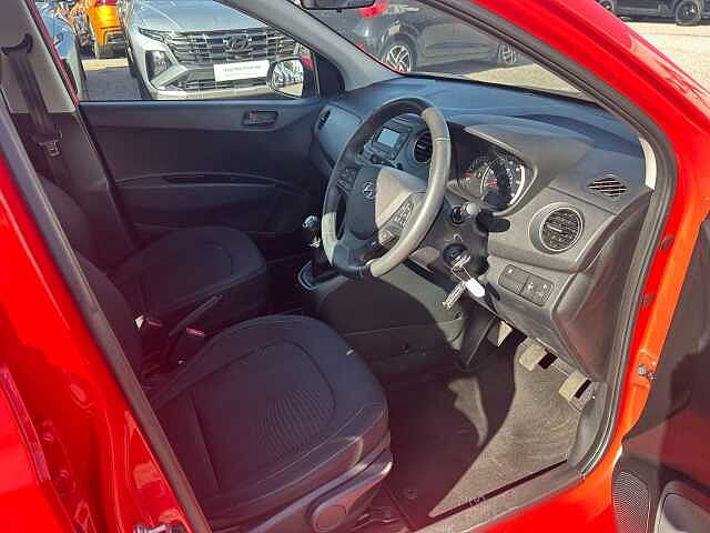 Hyundai i10 1.0 SE 5dr