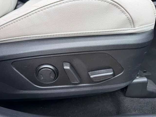 Hyundai TUCSON 1.6 TGDi Plug-in Hybrid Ultimate 5dr 4WD Auto