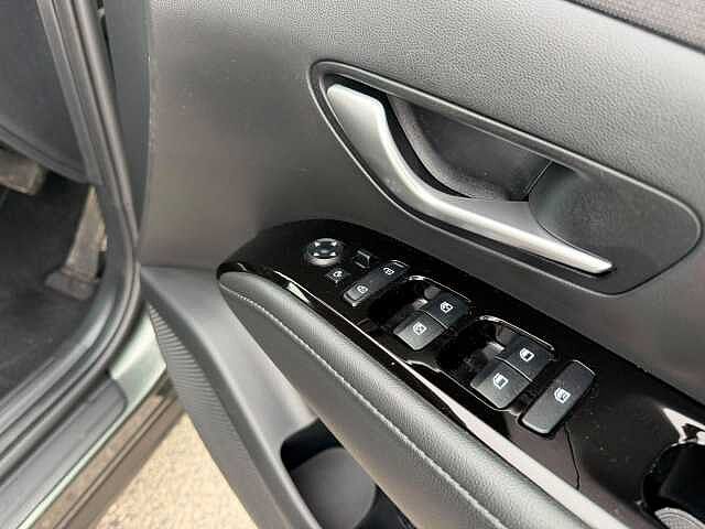 Hyundai TUCSON 1.6 TGDi Hybrid 230 SE Connect 5dr 2WD Auto